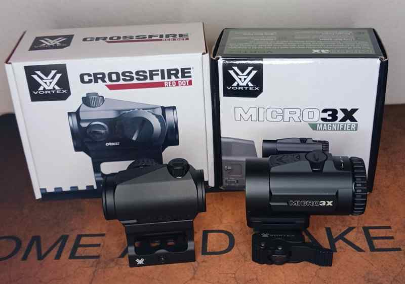 Vortex Crossfire Red Dot &amp; Micro 3x Magnifier