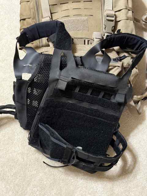 CYRE AIRLITE SPC PLATE CARRIER (has tabs like JPC)