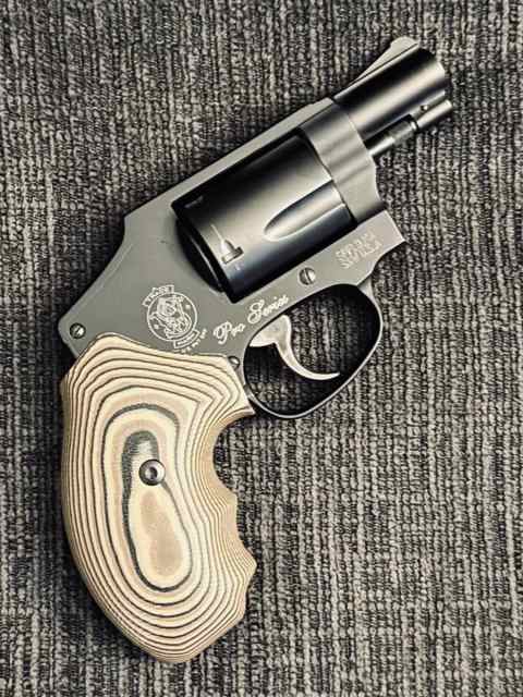 S&amp;W J Frame 442 Pro Series
