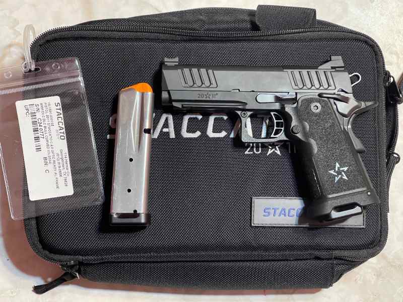 BNIB Staccato C compact grip with magwell