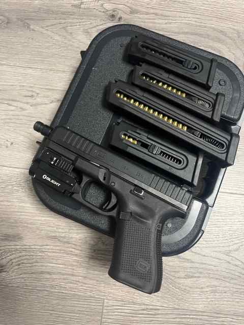 Glock 44