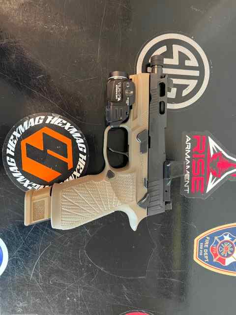 Sig p320 carry custom shop 