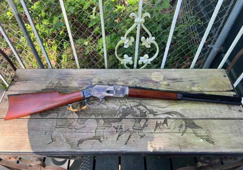 Uberti 1873 short rifle 357 mag / 38 spl.