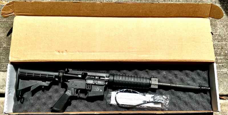 Smith &amp; Wesson MP15 5.56 NATO 16 inch