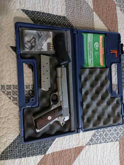 Colt Government Model Series 70