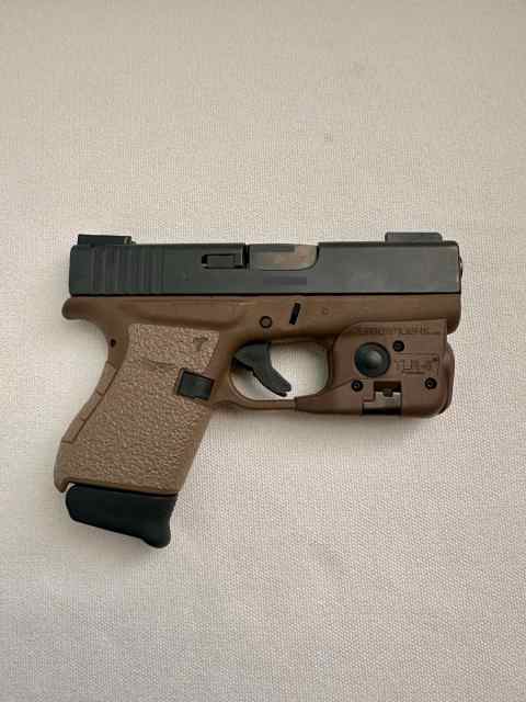 Glock 43 FDE with EXTRAS!