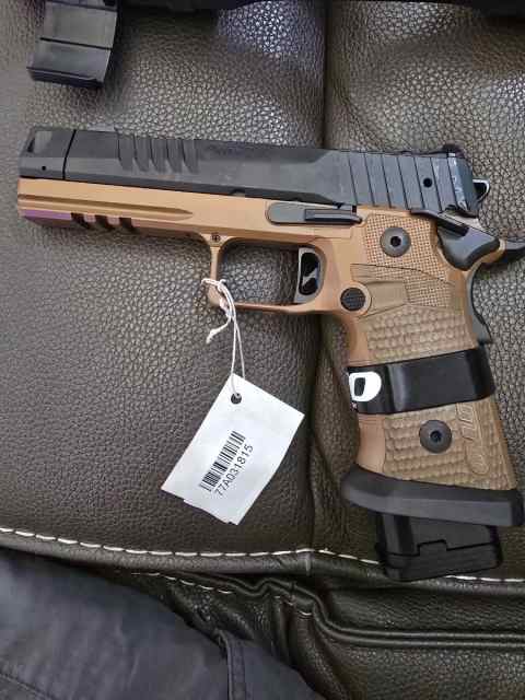 New Sig Sauer P211 GTO Combat