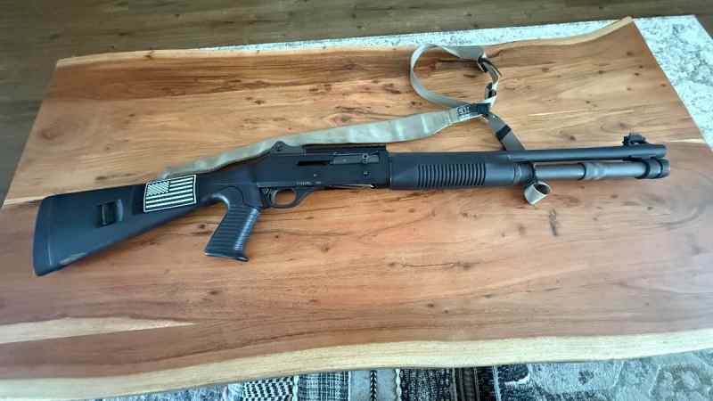 Benelli M4 12 GA Tactical Shotgun