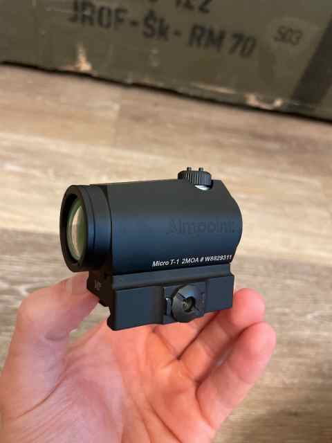 Aimpoint Red Dot sight