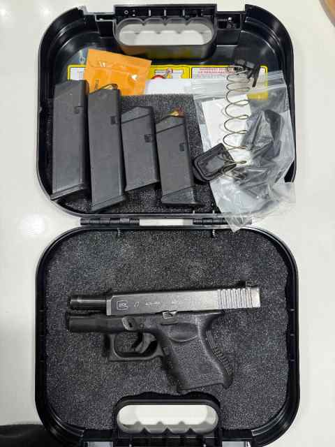 Glock 27 40 Cal.