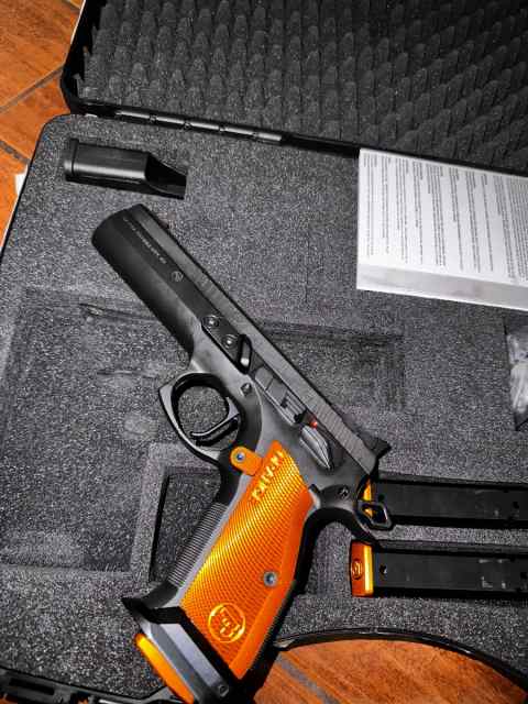 CZ USA 75 Tactical Sport Orange 9mm Luger 5.4in Bl