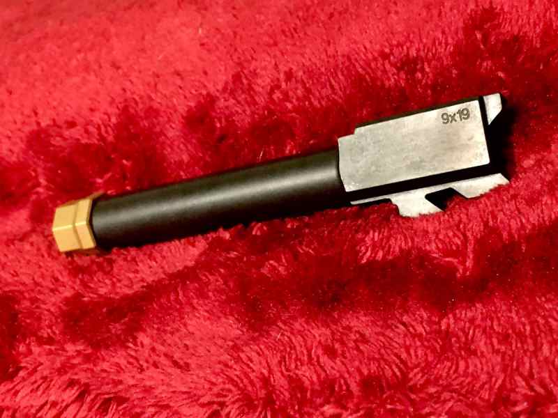 Glock 19 Threaded Barrel W/ Gold TiN Agency Cap