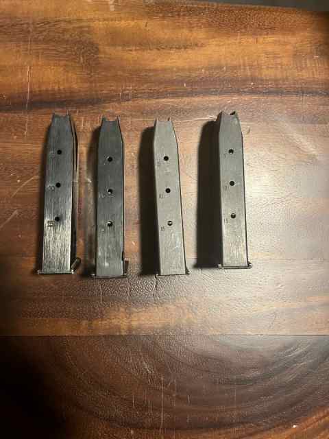 Baretta 15 Rnd Magazines x4