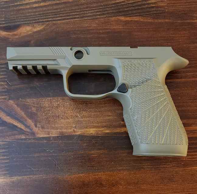 🔥P320 Wilson Combat Grip module🔥