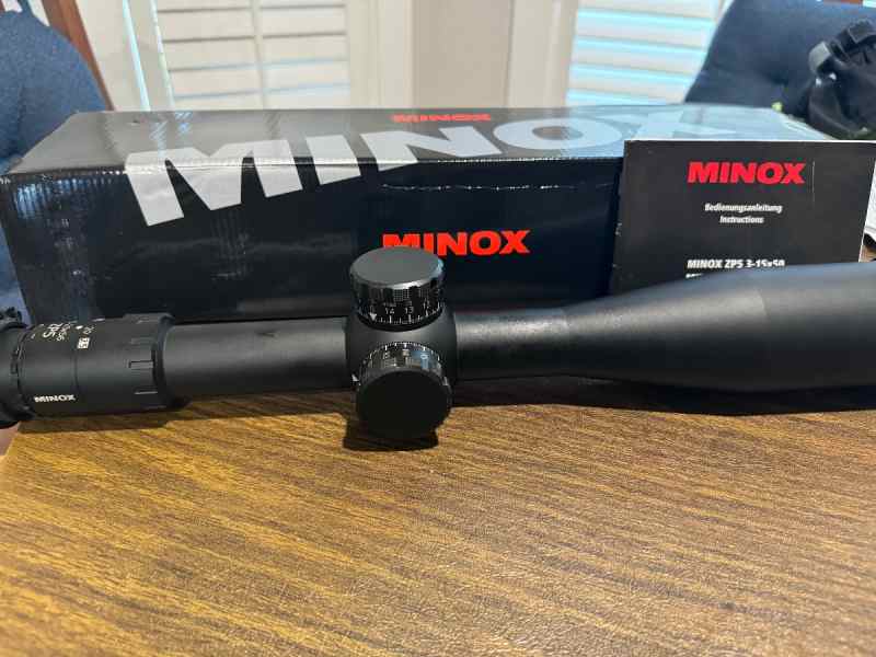 Minox ZP5 5-25x56 with MR4 reticle