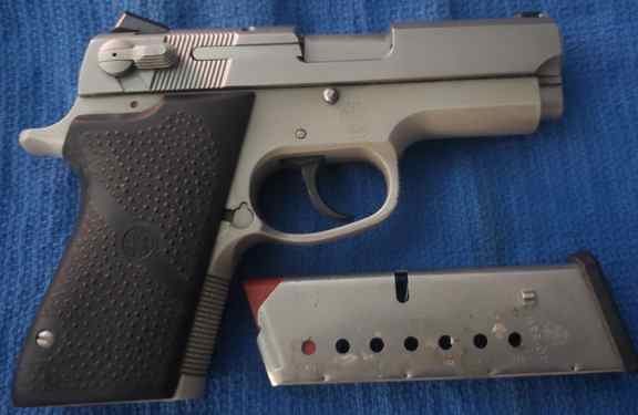 S&amp;W  4013, SS, .40 S&amp;W