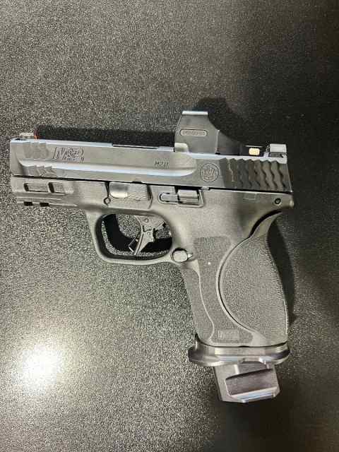 S&amp;W 2.0 compact 