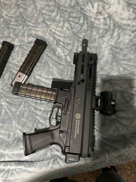 NEW!!! Grand Stribog SP9A3 with folding brace! 