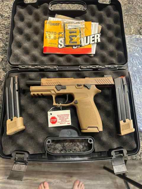 Sig Sauer P320 M17 - 9MM - Manual Safety - 3 Mags