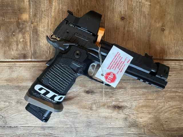 SIG SAUER P211 GTO W/ROMEO3 PRO UNFIRED/NEW 