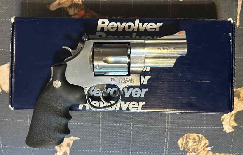 S&amp;W 629-4 Backpacker