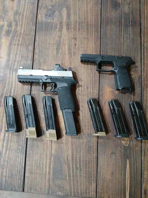 Sig P320 Full with Swampfox Optic 9mm