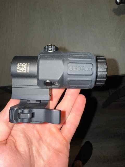 EoTech G33 3x magnifier 