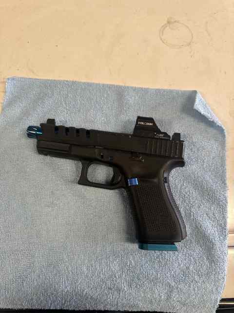 Glock 19 gen 5 gucci out 