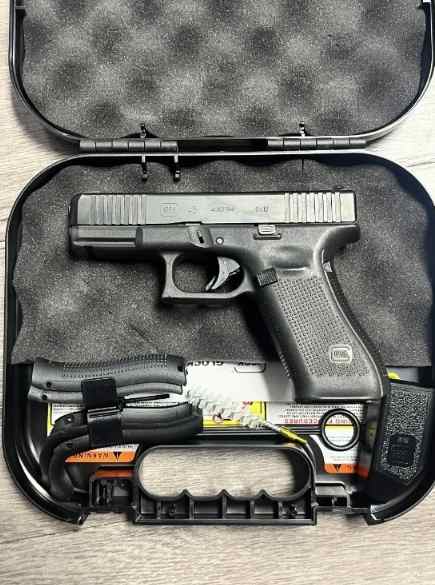 Glock 45 9mm pistol USED