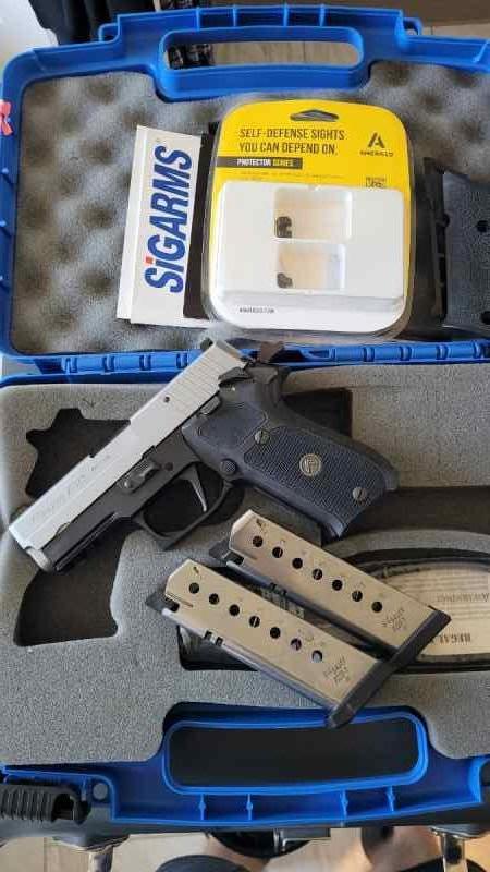 Sig P220 Carry 2-tone SAO German upgraded