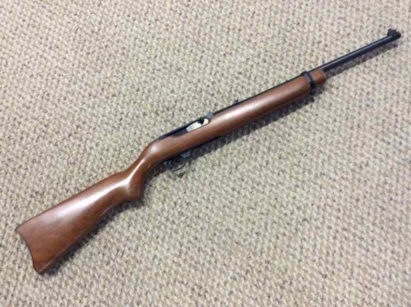 RUGER 44 MAGNUM CARBINE -LIKE NEW