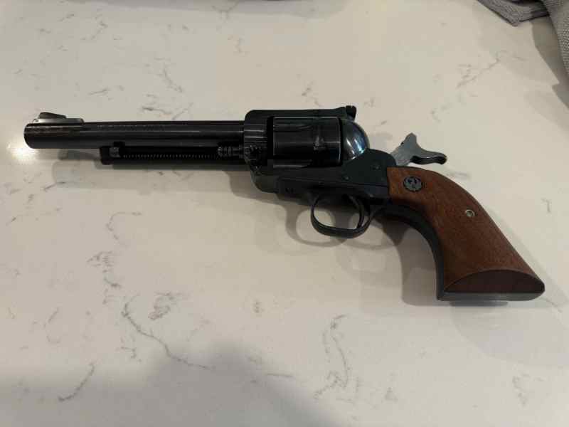 Ruger Blackhawk .357 revolver (3 screw)