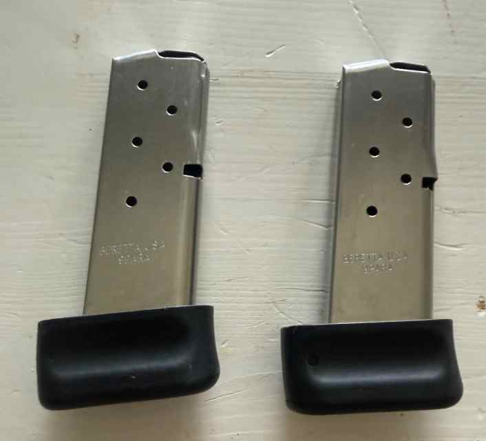 2 x Beretta Nano 9mm 8-Round Extended Magazines.