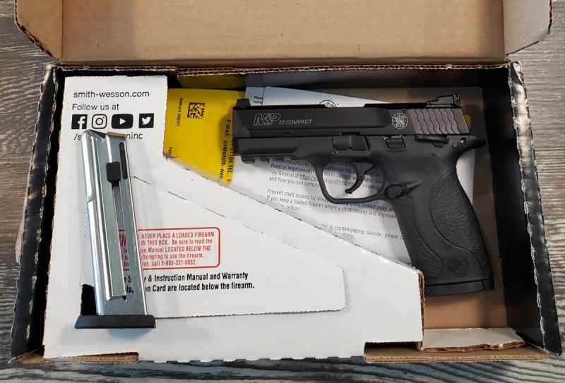 S&amp;W m&amp;p 22 Compact