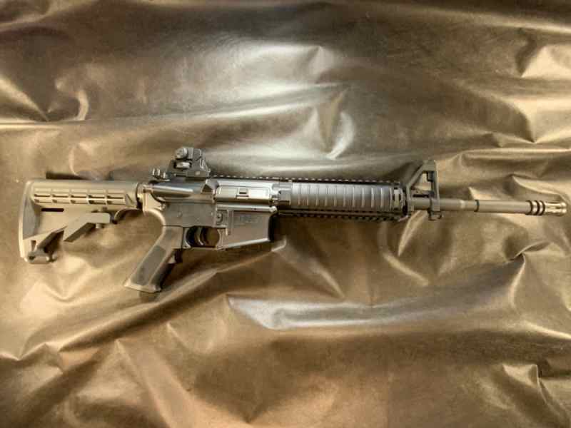 Colt AR-15 m4 Carbine .22 cal ALL METAL trainer