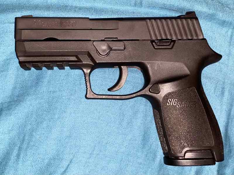 Sig P250