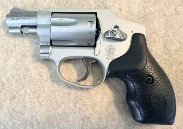 Smith and Wesson 642–2: Airweight