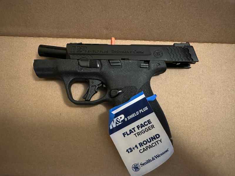 M&amp;P Shield Plus - Performance Center