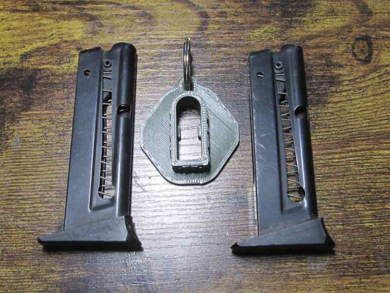 Taurus PT22-Poly magazines.