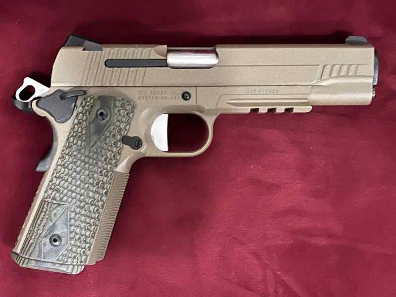 Sig Sauer 1911 Scorpion .45 ACP Full Size