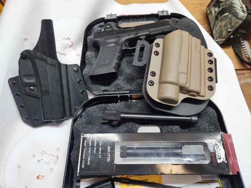 Glock 17 G3 RMR direct mill plus extras