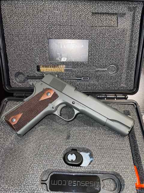 Greg Ghost Wilson Combat p320 Compact 