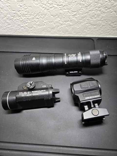 Holosun and Streamlight