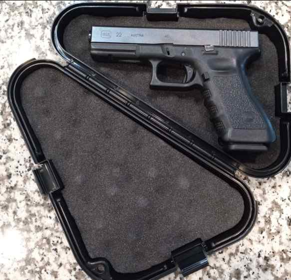 Glock 22 w/3 mags&amp;180 rnds ammo-$500 w/valid LTC