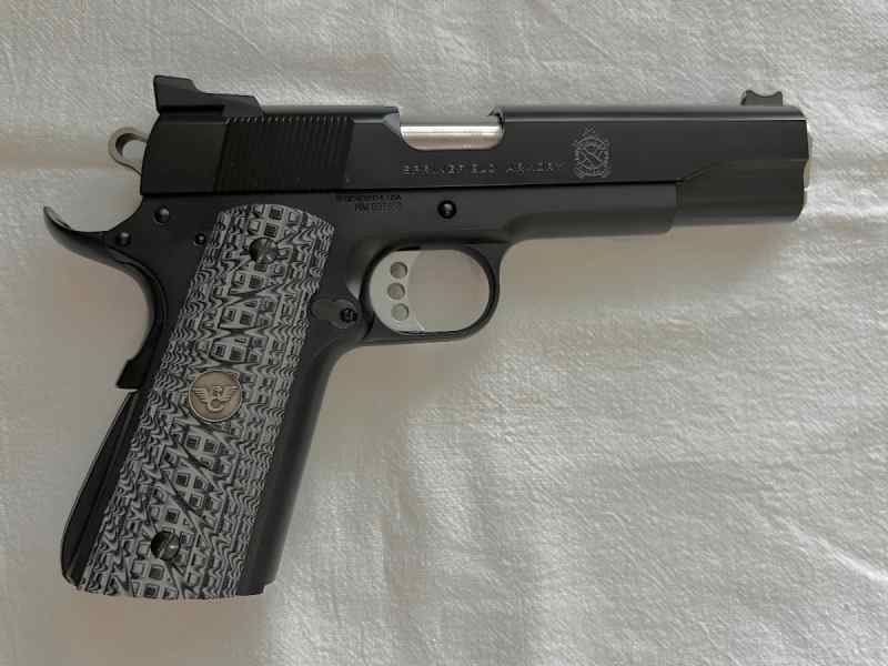 Browning buckmark 22 