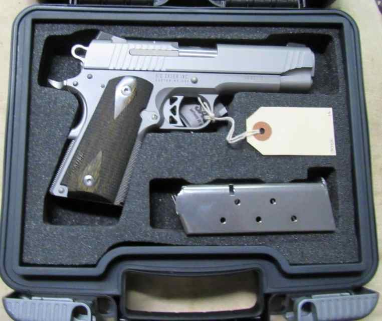 Sig Sauer 1911 Traditional Compact .45 ACP 