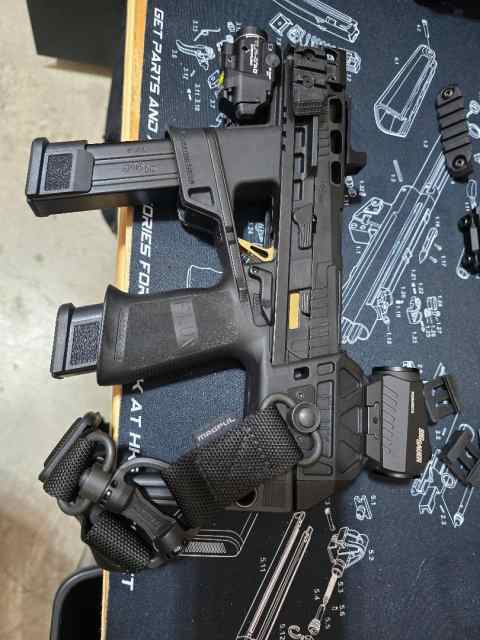 P320 Flux Raider