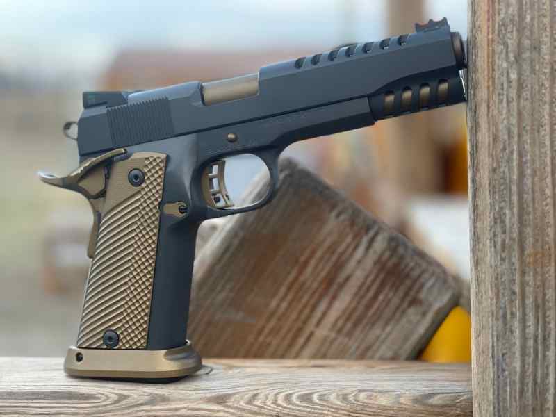 RIA M1911 A2 Cal. 10MM pistol