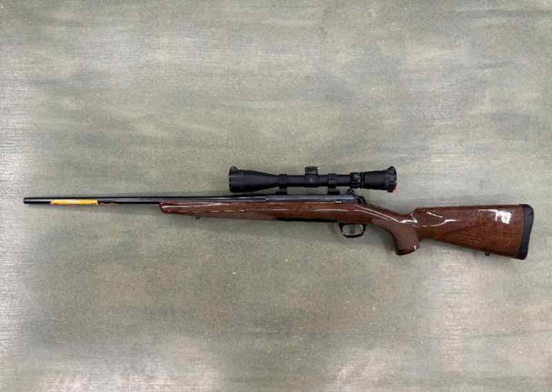 Browning X-Bolt Medallion 30-06 w / Leupold VX-3i