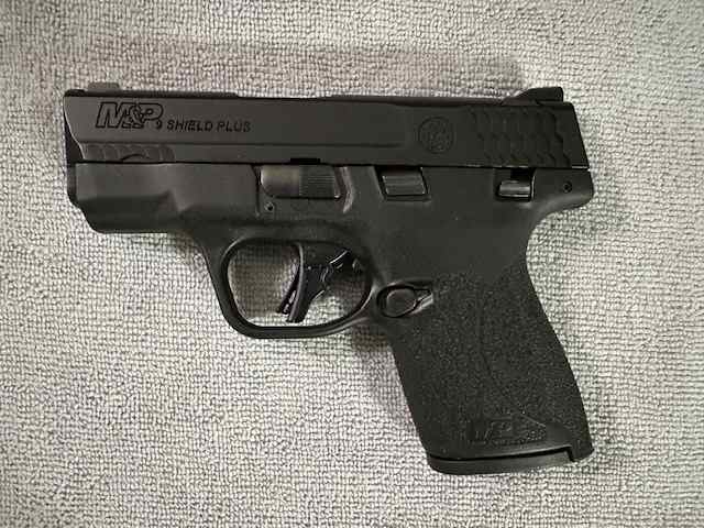 M&P9-2.jpg